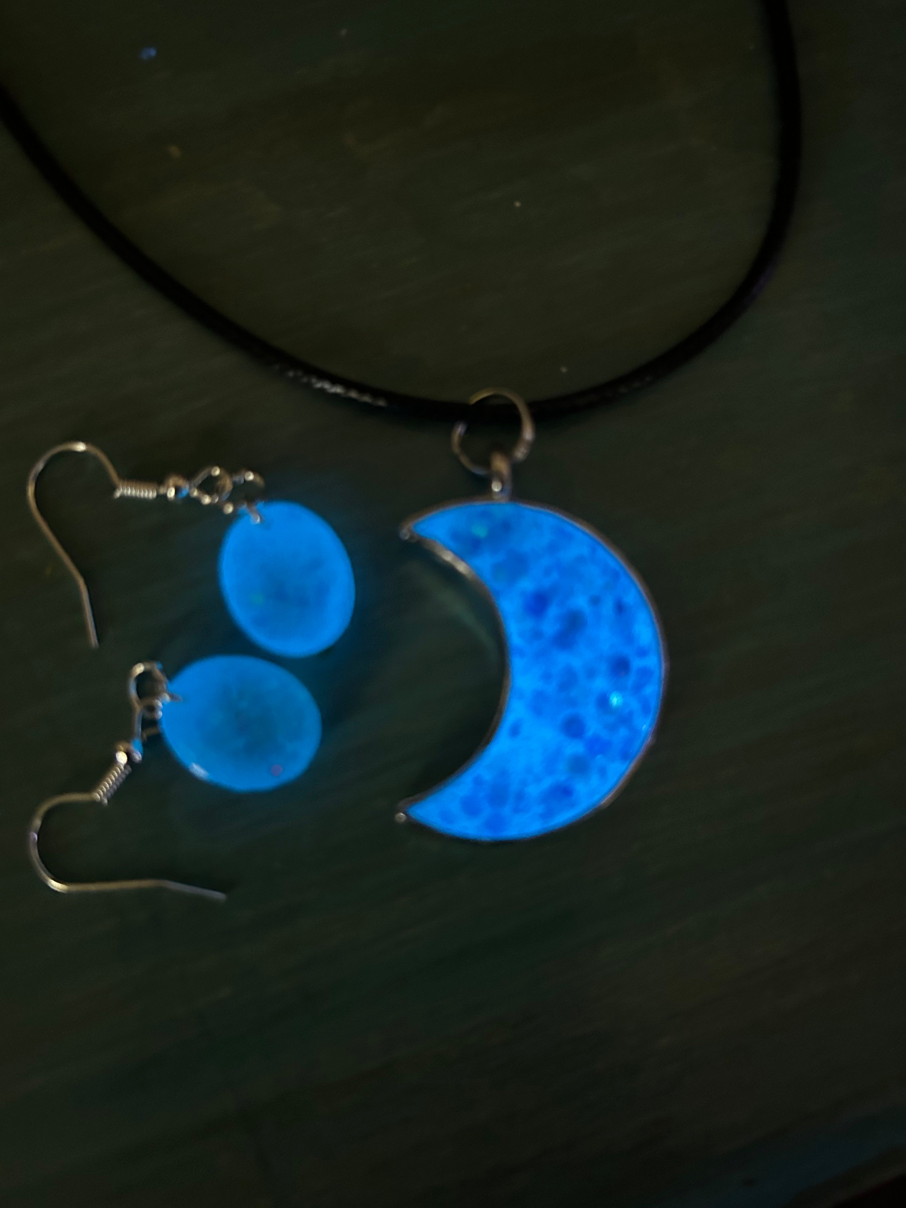 GLOW in the dark- blue moon set