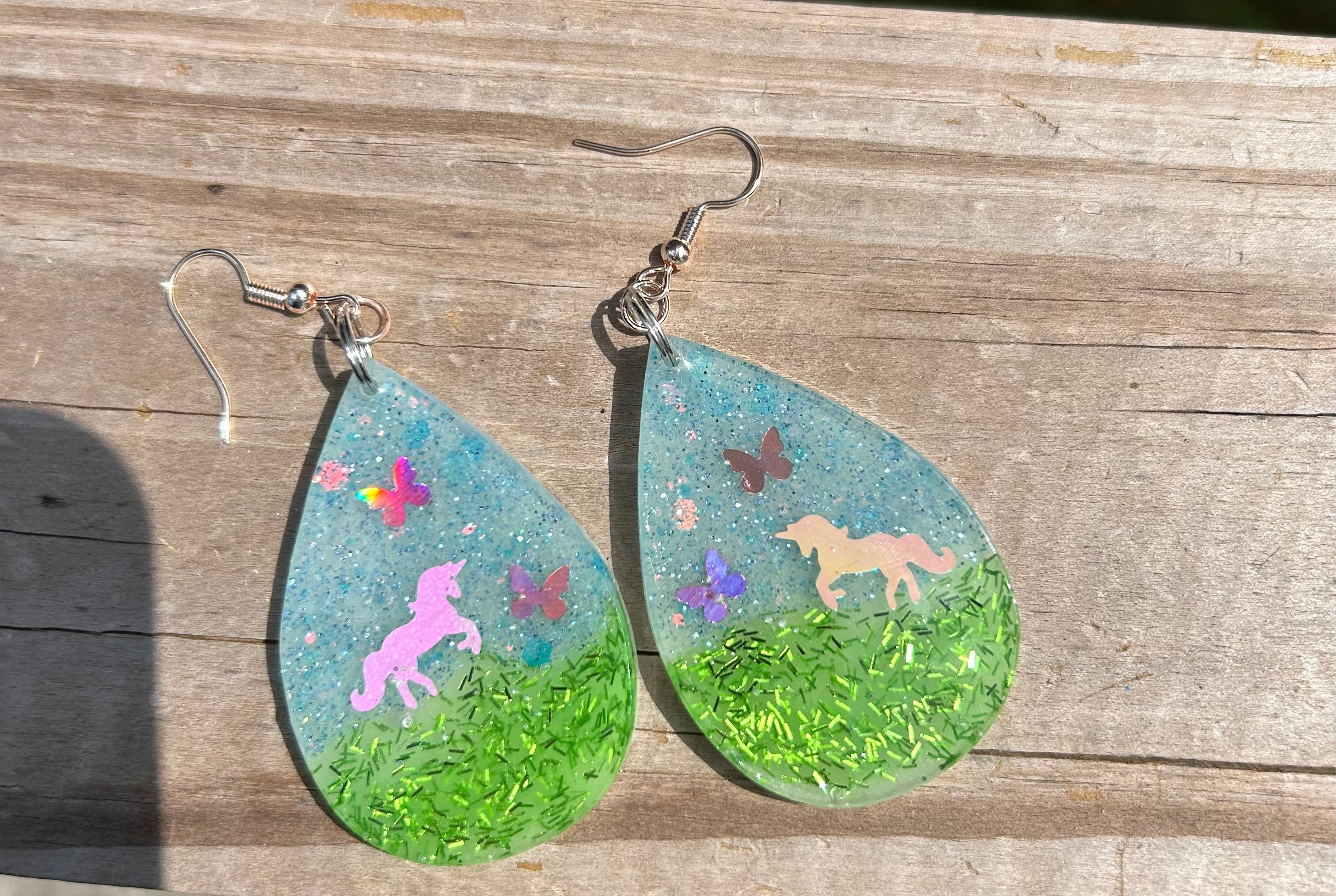 Glow in the dark- fairytale glow earrings