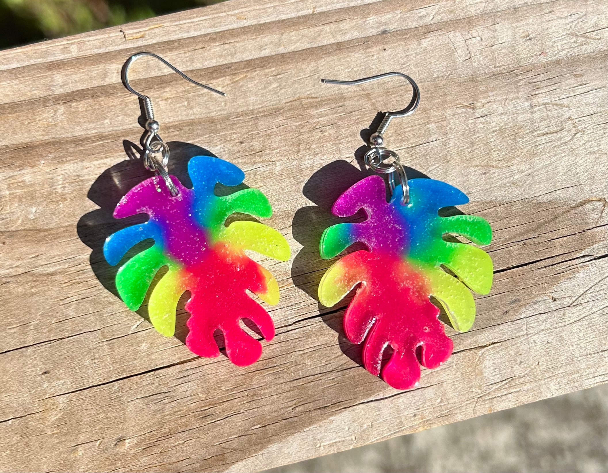 Glow in the dark- Glow Tropics Earrings