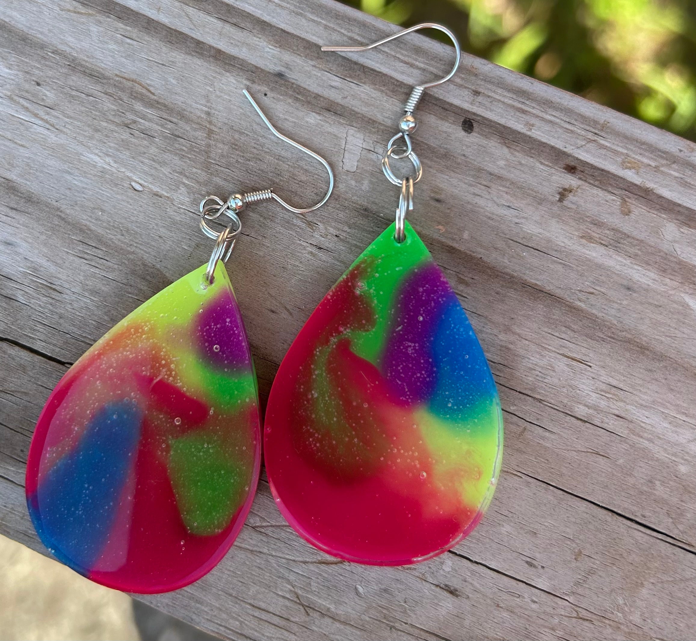 Glow in the dark-Neon Dreams Glow Earrings